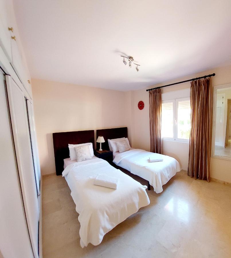 Luxurious Apartment 2 Bedroom 2 Bathroom Near Beach Malaga Luaran gambar